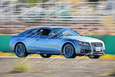 media/Oct-18-2025-Extreme Speed (Sat) [[d6d7e1fef1]]/Group 5/Session 3 (Turn 1)/